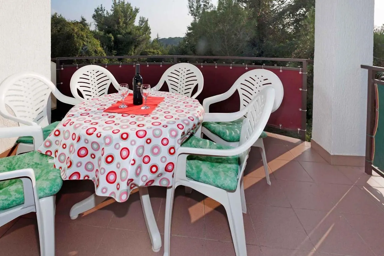 Apartment In Porec/Istrien 38512