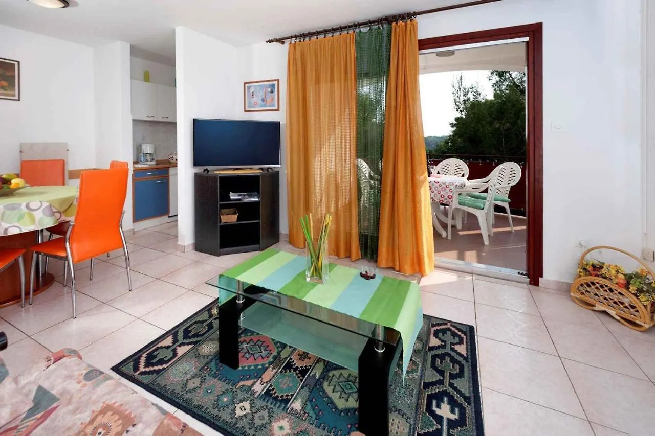 Apartment In Porec/Istrien 38512